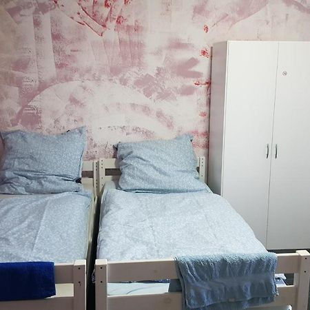 Handwerker Unterkunft Monteurzimmer Mit Gemeinschaftsbad In Brebach Saarbrücken Eksteriør bilde